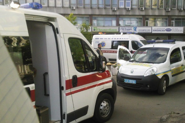 В Киеве из-за мелкой ссоры мужчины устроили стрельбу в лифте