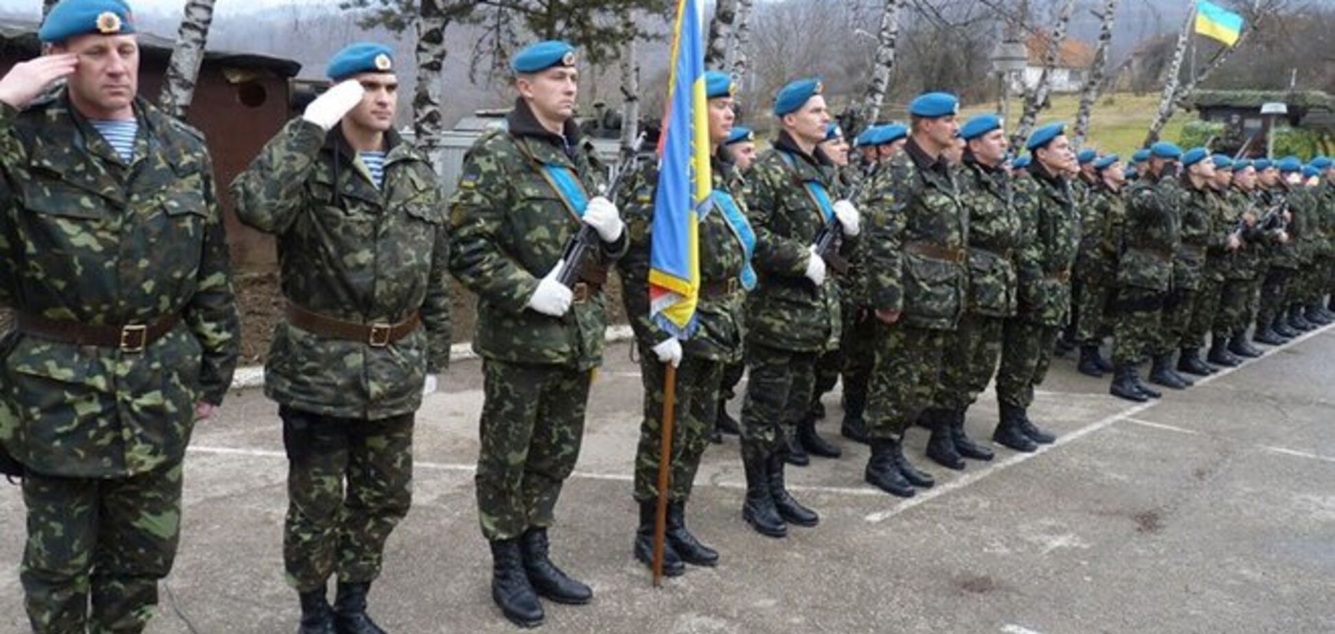 51% украинцев поддерживают военное отражение интервенции РФ - опрос