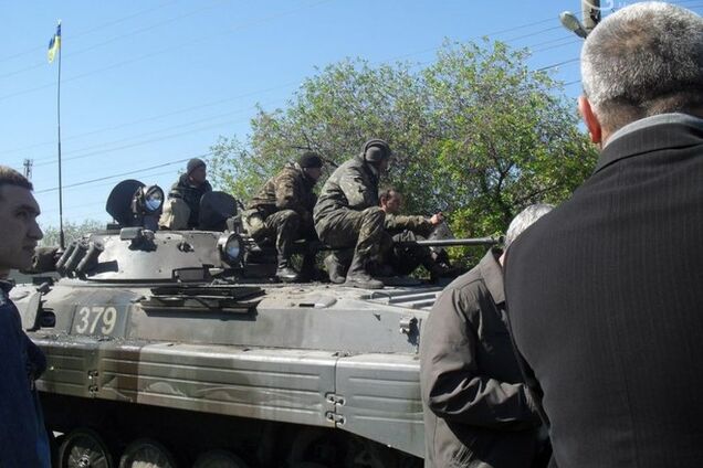 В Мариуполь и Бердянск зашла военная техника