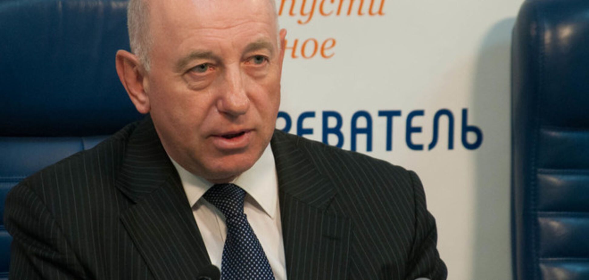 Киевлянам рекомендуют полюбоваться праздничным салютом без детей