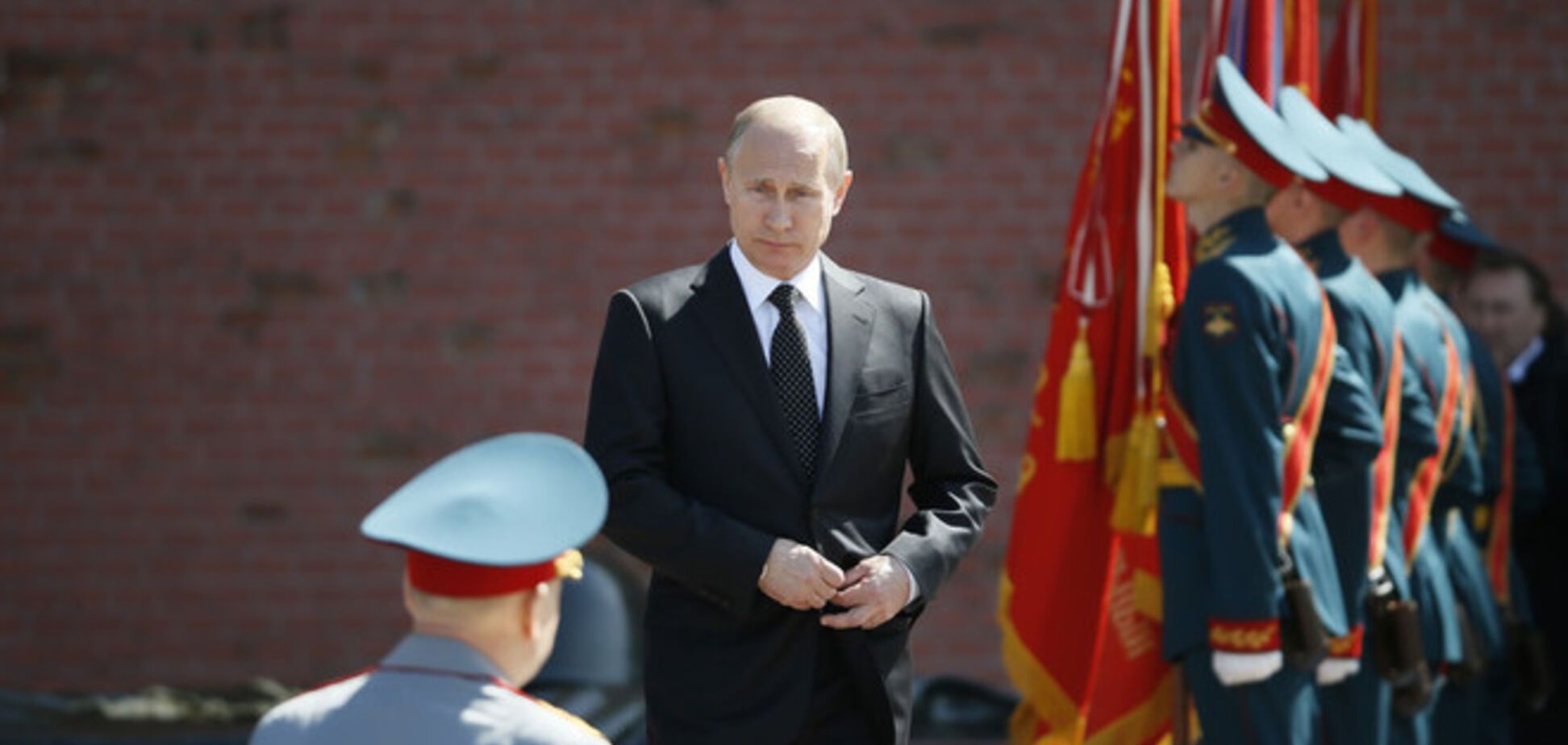 Путін привітав з Днем Перемоги всіх, крім лідерів України та Грузії