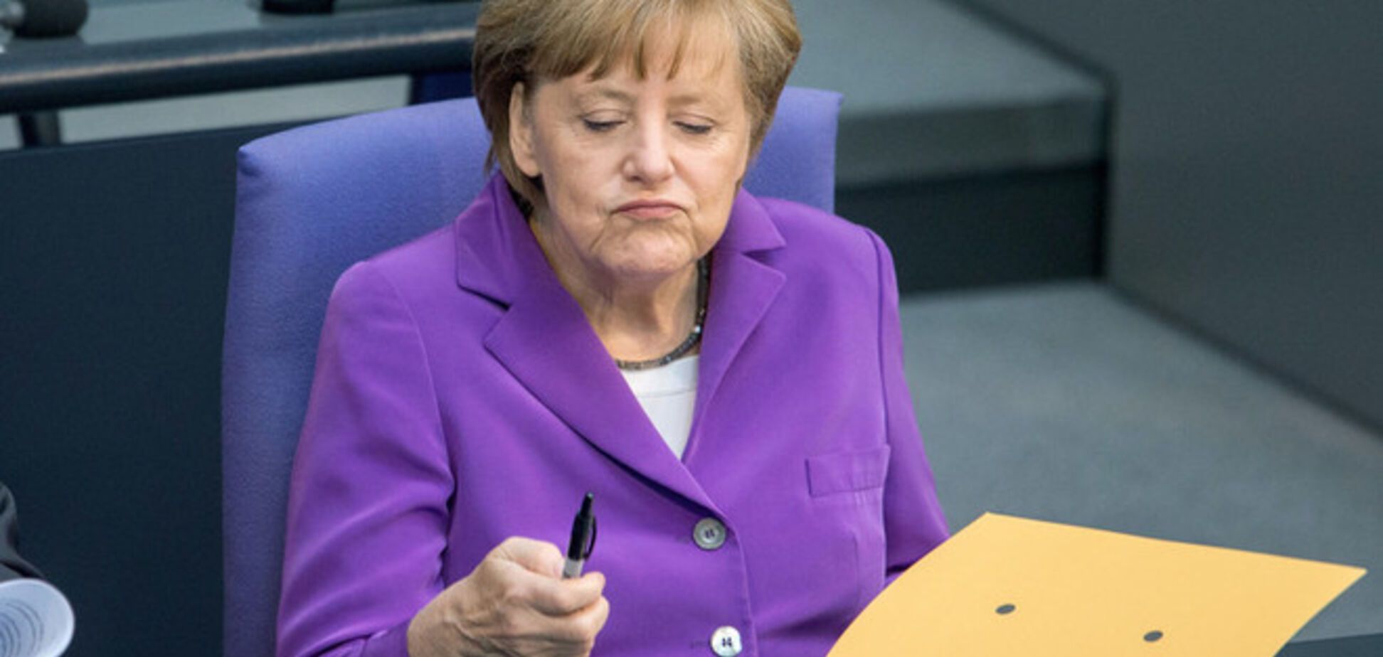 Путин проводит устаревшую политику раздела сфер влияния - Меркель