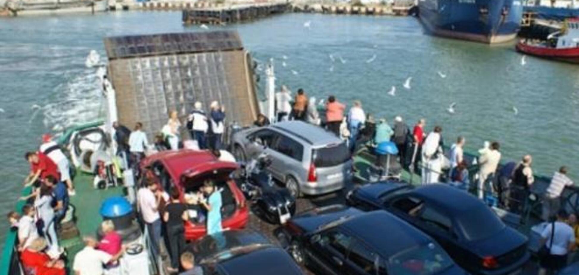 Грузоперевозки и проезд из России в оккупированный Крым стали 'золотыми'