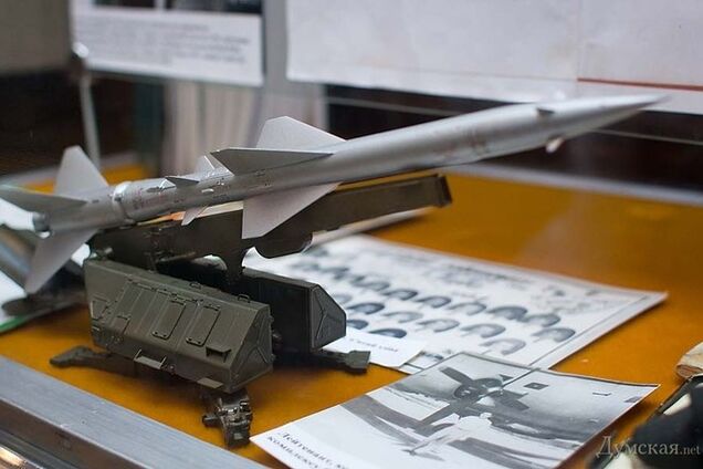 Терористи винесли макети зенітно-ракетних комплексів з Донецького університету - ЗМІ
