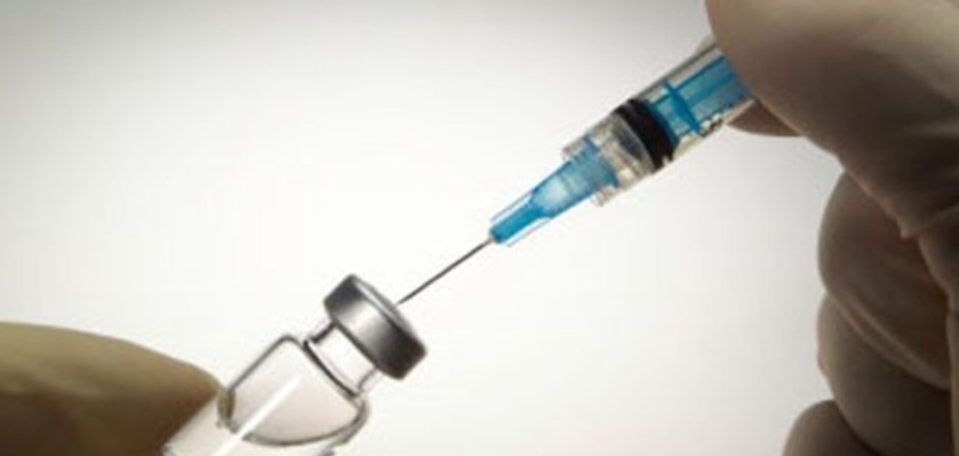 Министр здравоохранения сорвал график детской иммунизации