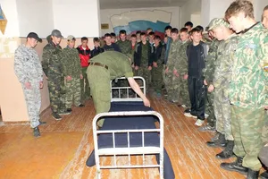 Одаренных крымских детей начали готовить к службе в российской армии