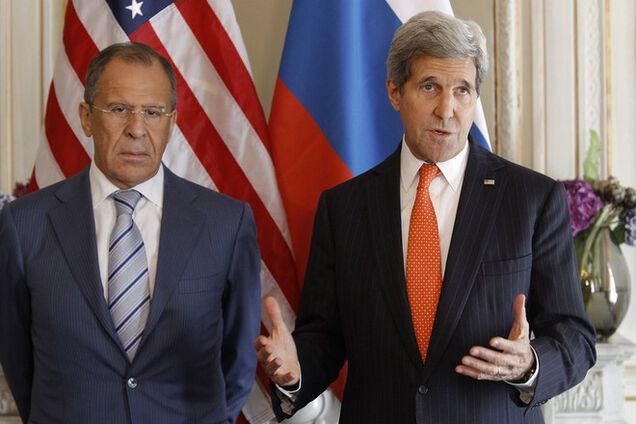 Лавров пожаловался Керри на АТО на Донбассе против российских террористов