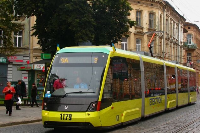 Вместо метро на Троещину хотят запустить 'длинный' трамвай