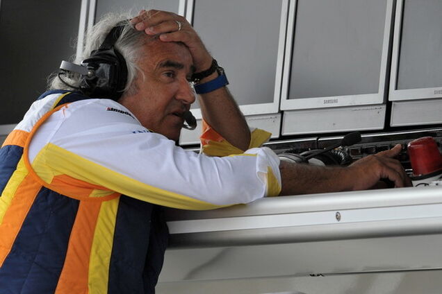 'Феррари' посоветовали переехать в Англию