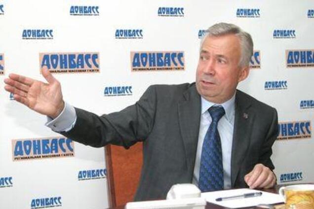 Мэр Донецка считает неэффективным введение военного положения в Донбассе при открытой границе с РФ