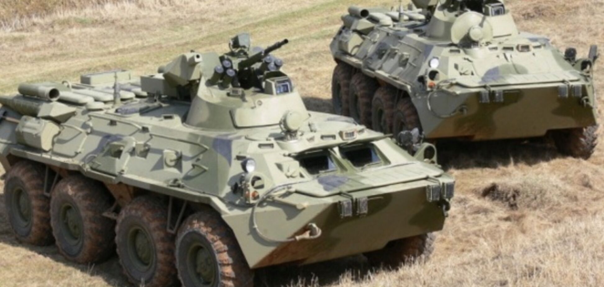 Из России в Украину проникли БТРы и танки - Аваков