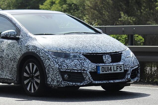 Хонда обновит свой космический хетчбэк