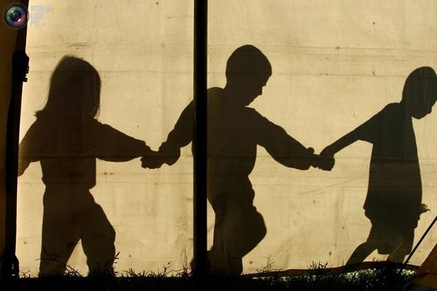 В Краматорске террористы 'ДНР' запретили вывозить из детского дома сирот-инвалидов