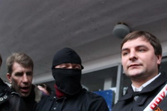 Боевики заставили мэра Горловки ввести в школах 'российский язык' и развесить флаги 'Путин-отец'