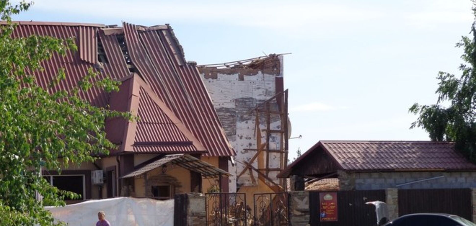 У селищі під Луганськом вранці поновилися бої: відключено світло, вода і пошкоджений газопровід - ЗМІ