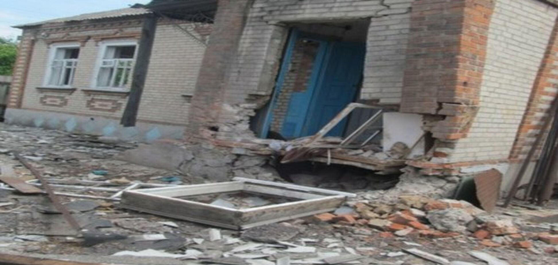 В сети появились новые фото разрушений в Славянске