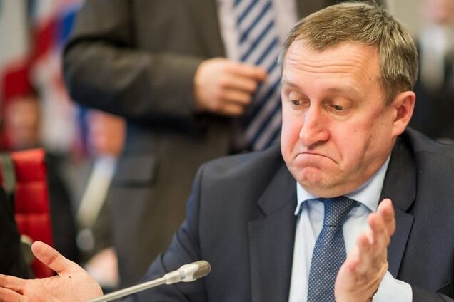 Дещица объяснил, почему спел песню про Путина