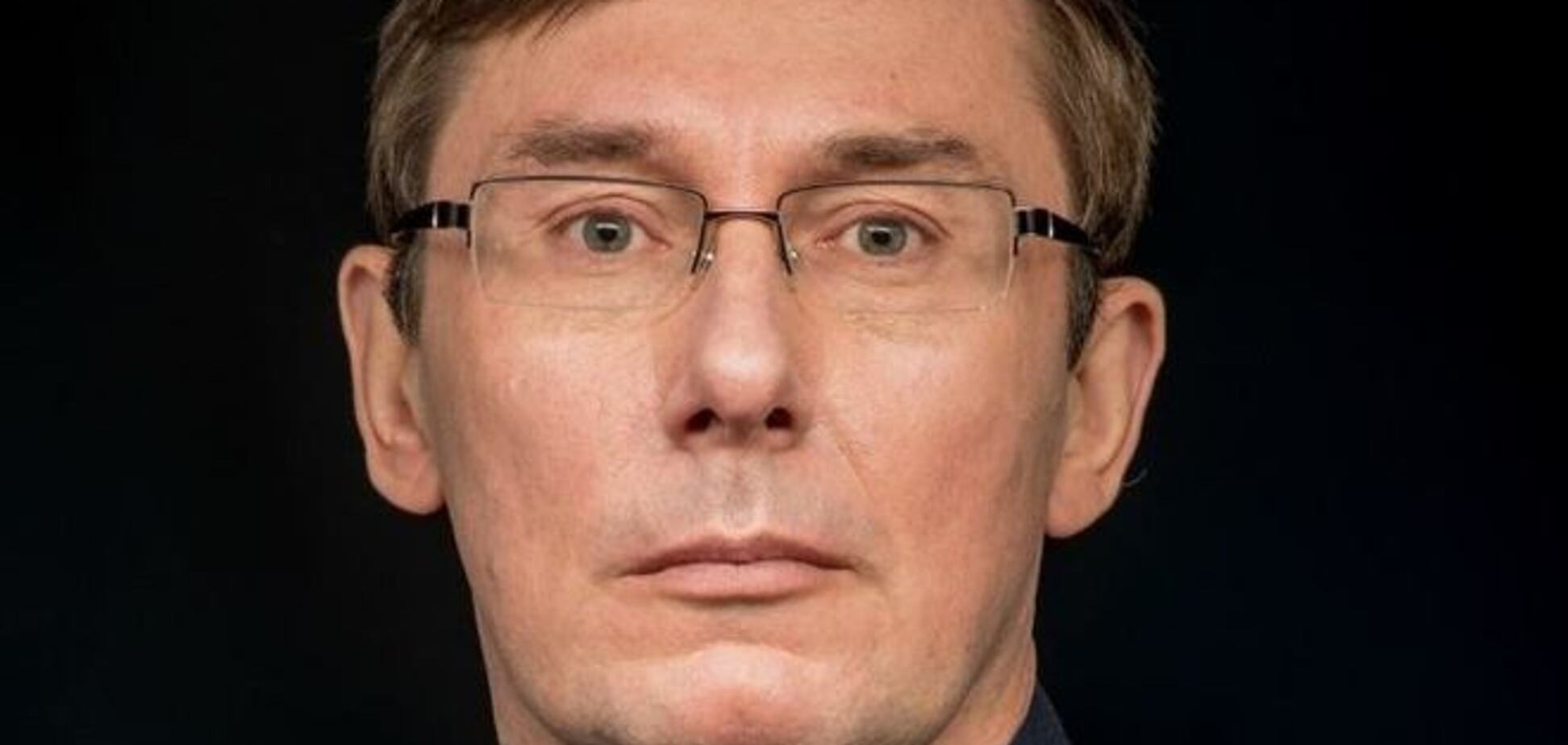 Луценко: в ближайшие дни Порошенко внесет кандидатуры новых силовиков