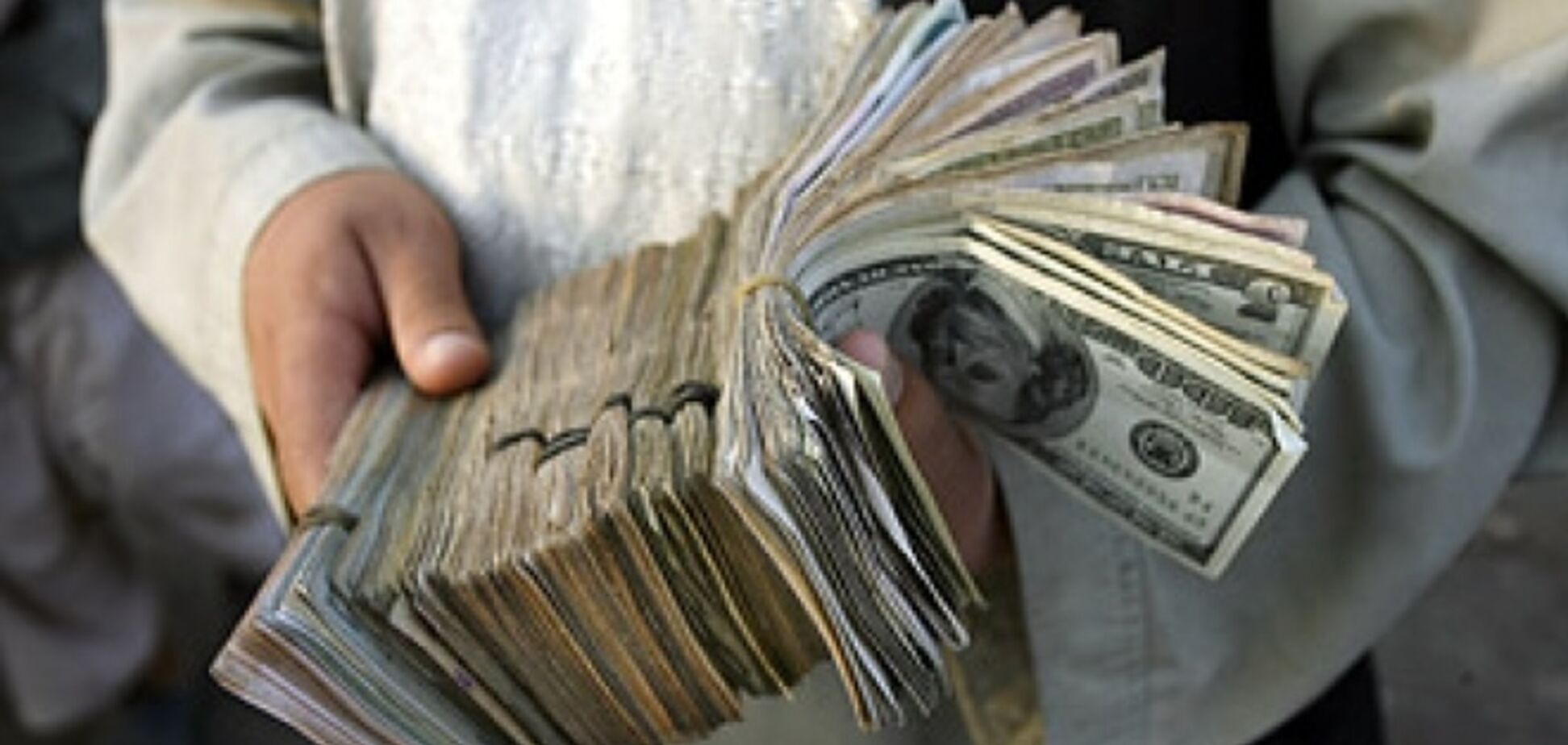 Аукцион невиданной наглости: кто и как хотел 'раздерибанить' имущество ДУСи