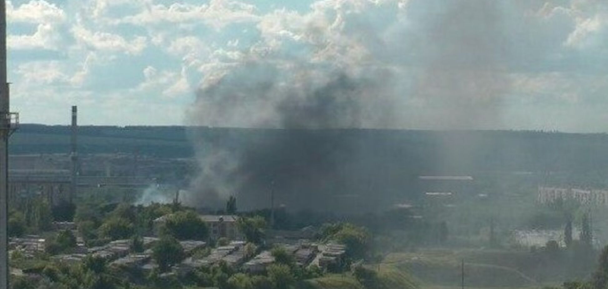 В Славянске и Краматорске слышны сильные взрывы, бои идут в нескольких точках