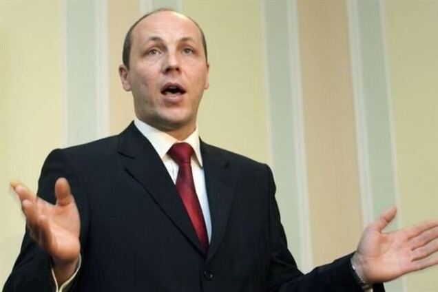 СНБО решил строить инженерные конструкции на границе с Россией - Парубий