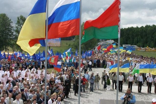 Росія і Білорусь закриють свої пункти пропуску на Чернігівщині