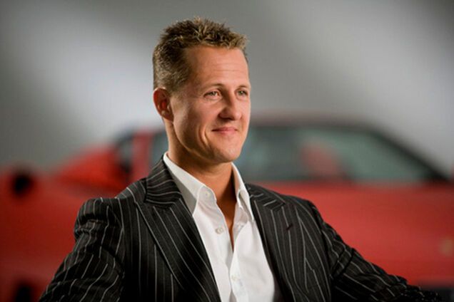 Шумахер еще не может говорить, но реагирует на голоса