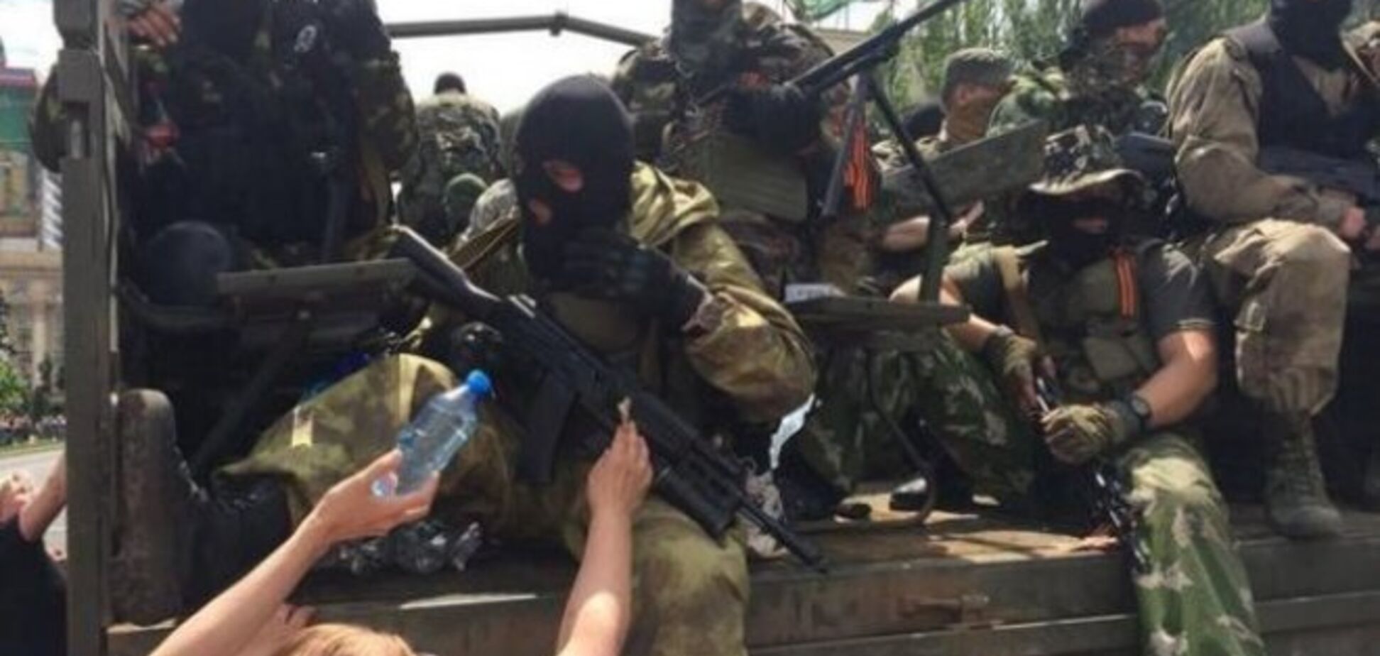 У Ростовській обл. формується група з 2 тисяч бойовиків для перекидання в Україну - РНБО