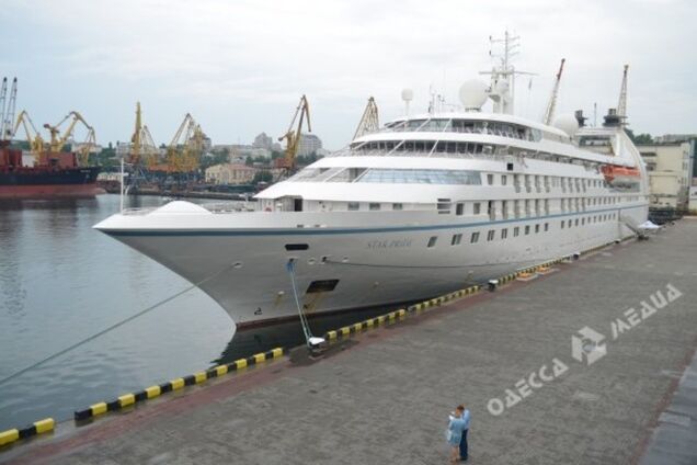 В порт Одессы зашел первый круизный лайнер