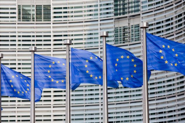 Еврокомиссия предложила провести международную донорскую конференцию для Украины
