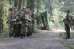 Выпускников военных вузов отправят в зону АТО - Коваль