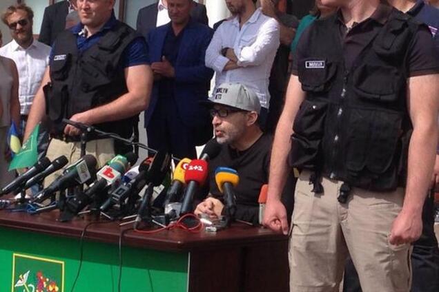 Врач Кернеса дает ему месяц, чтобы встать на ноги