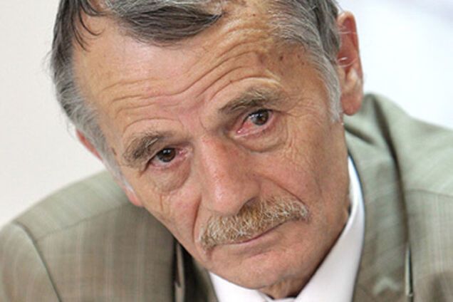 Джемилев рассказал, почему не собирается увозить семью из Крыма