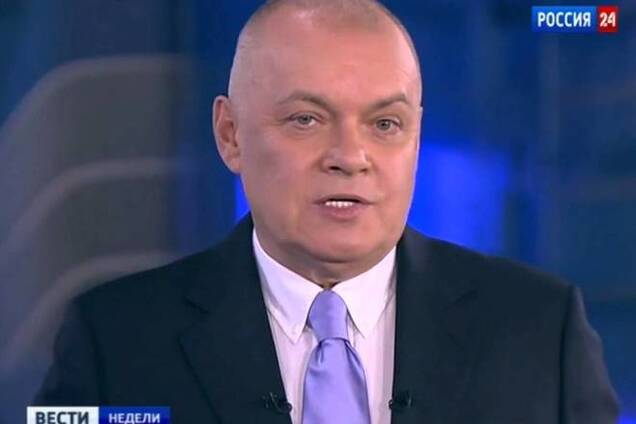 Терористи на Донбасі транслюють російську пропаганду за гроші українців