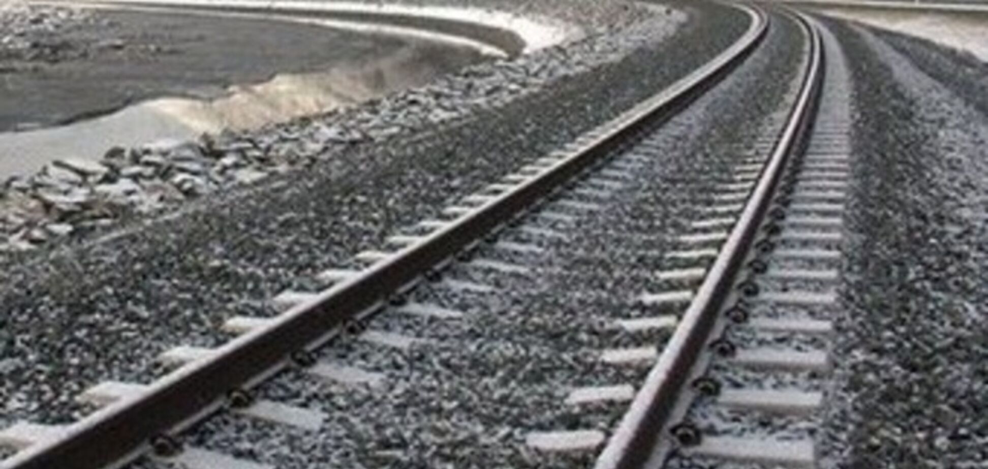 На Донетчине взорвали железную дорогу, 14 вагонов сошли с рельсов