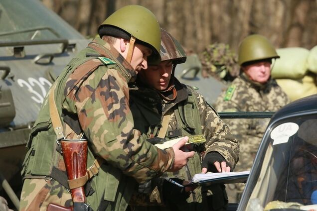 Террористы на Луганщине атаковали пограничников: есть раненый