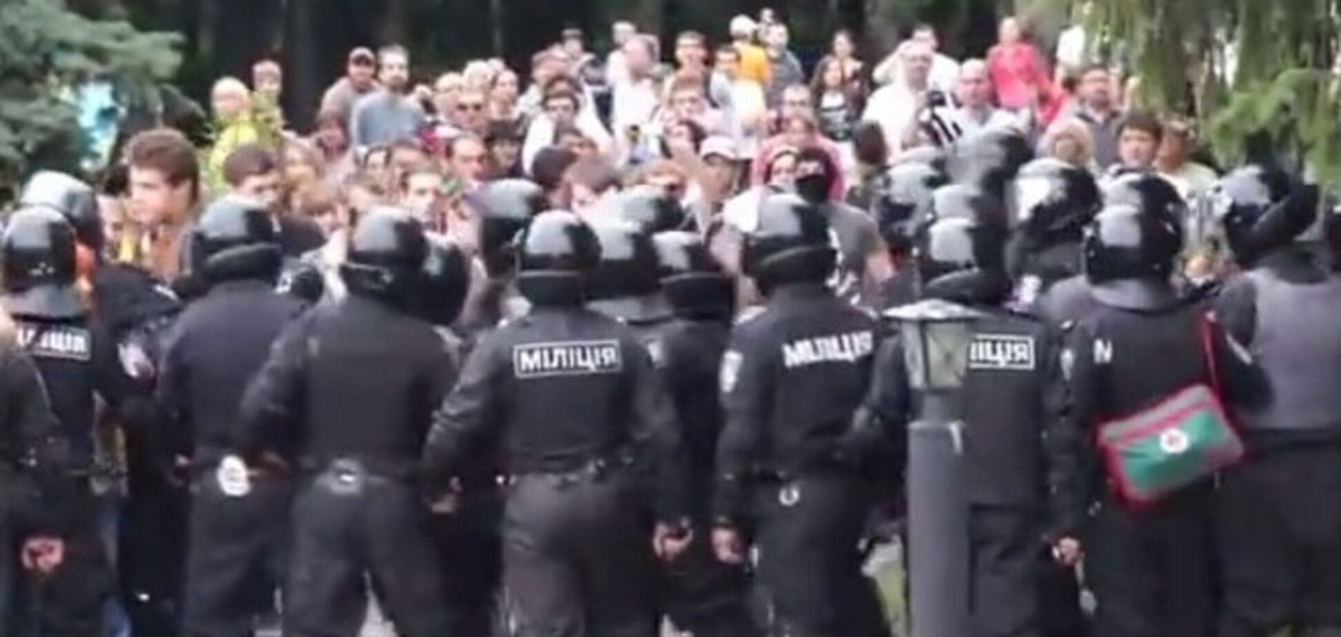 Вече Евромайдана в Харькове закончилось дубинками и задержаниями