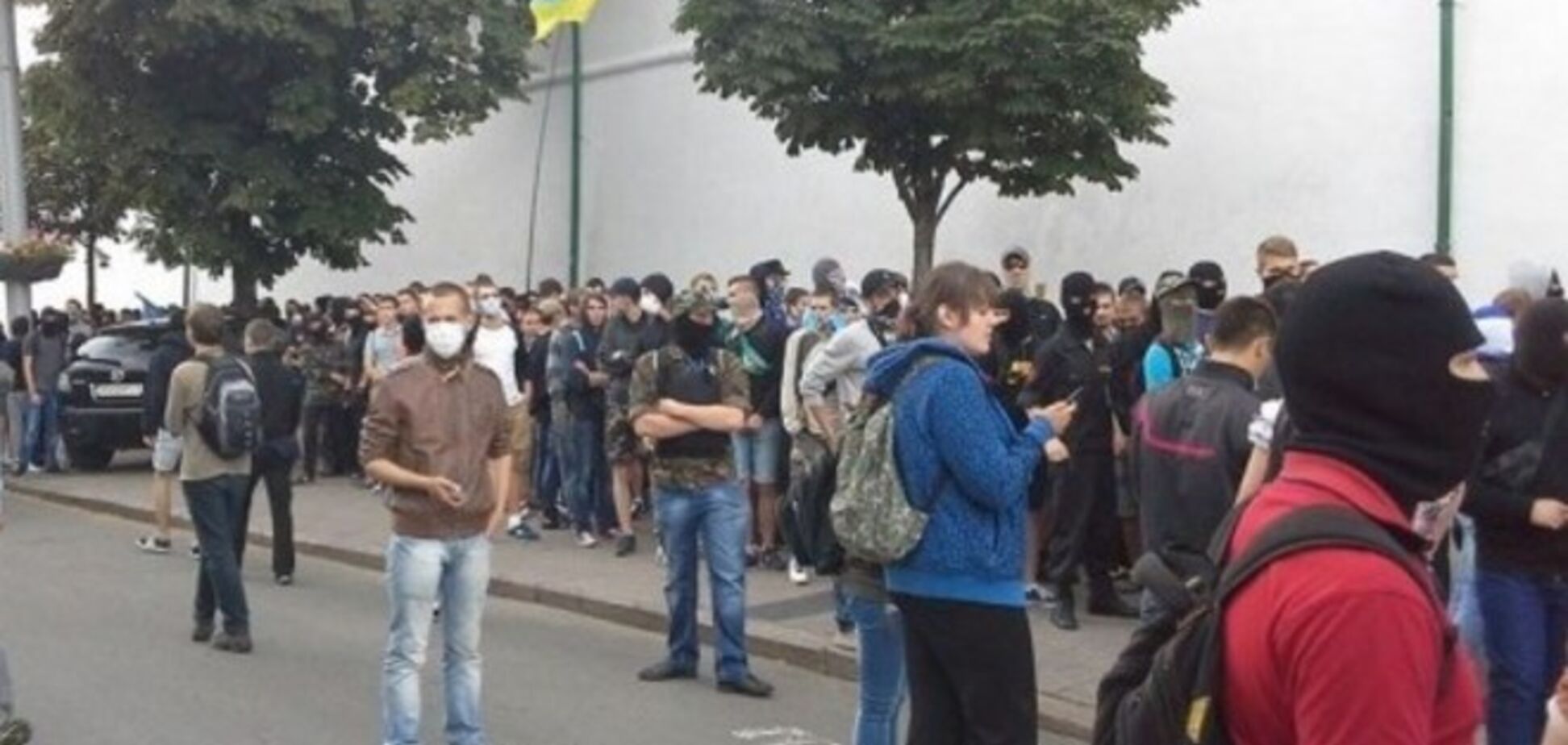 В Лавре открещиваются от благословения 'крестного хода' сепаратистов