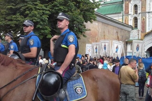 Ситуация возле лавры накаляется: сепаратисты собрались создавать 'Киевскую народную республику'