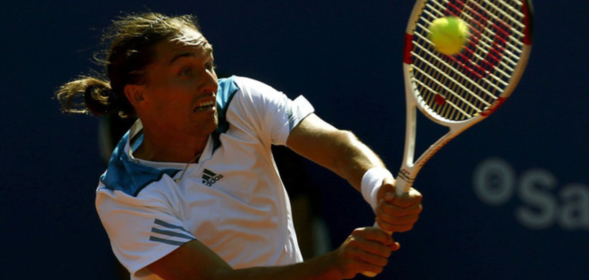 Долгополов добыл непростую победу на старте Уимблдона