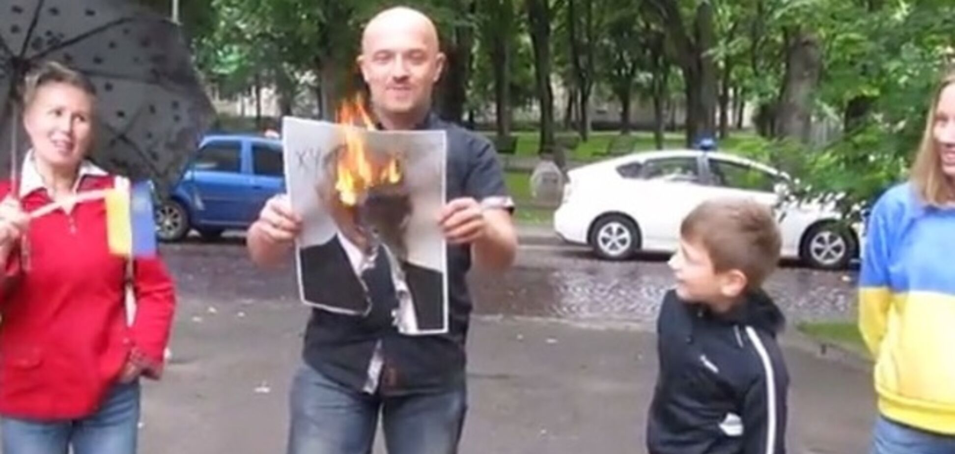 Во Львове спели хит про Путина под музыку российского гимна