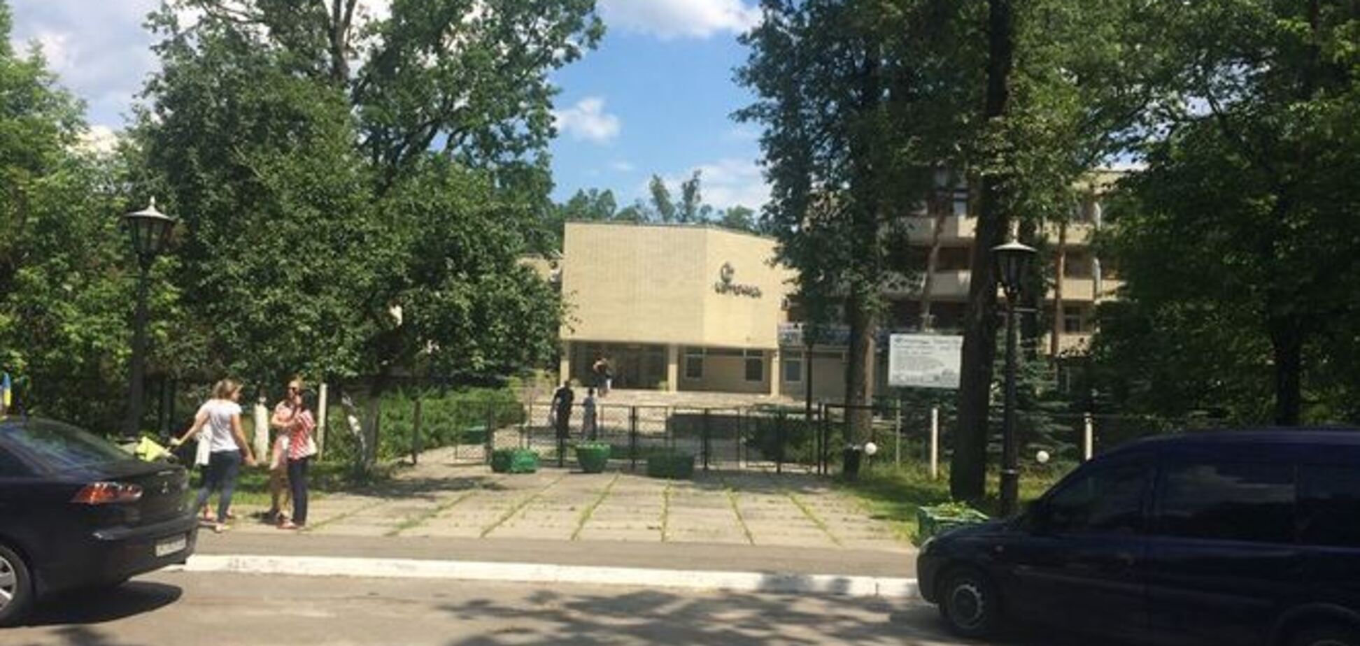 В одном из санаториев Пуща-Водицы живут 150 беженцев, из них - 40 детей