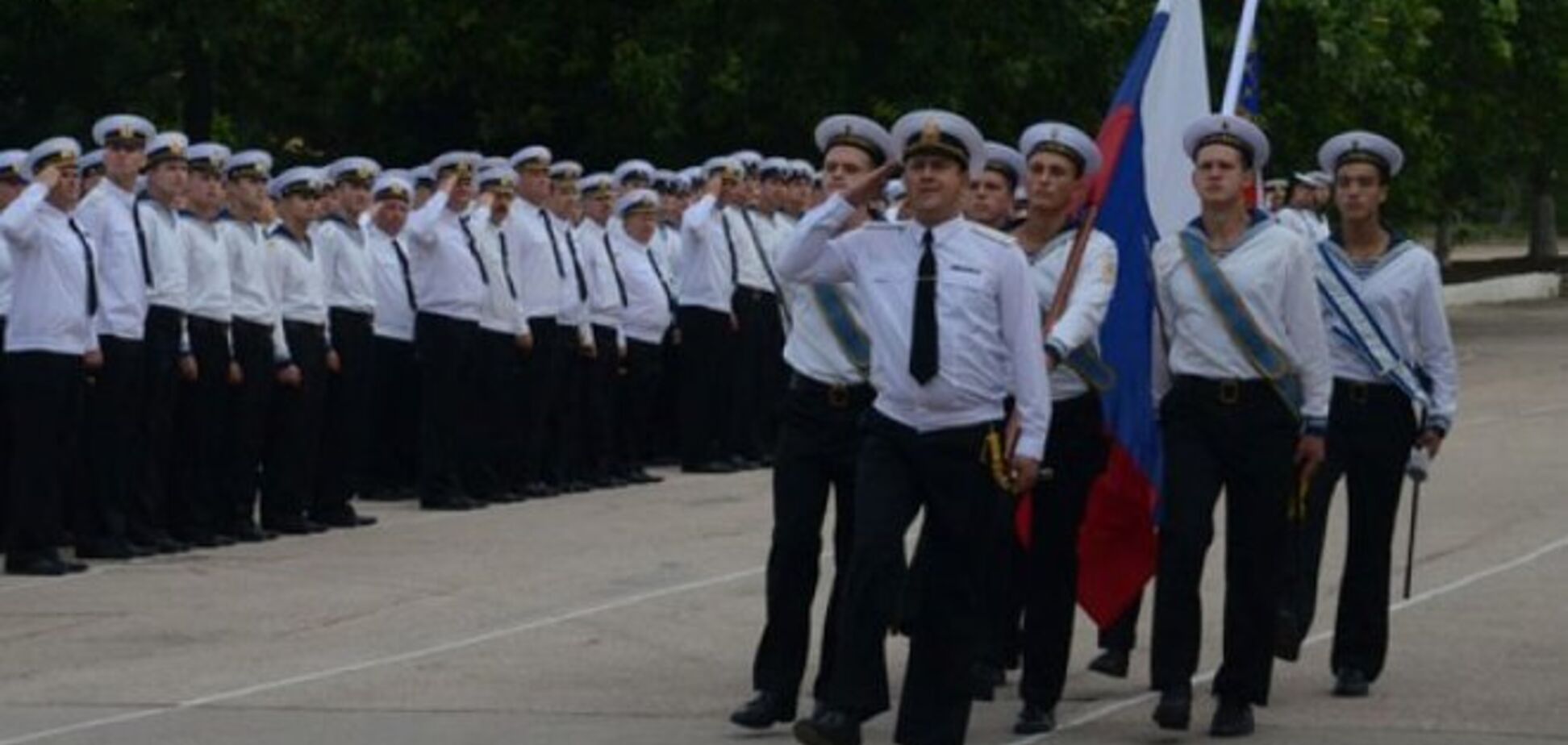У Криму почали звільняти офіцерів, які перейшли на бік росіян