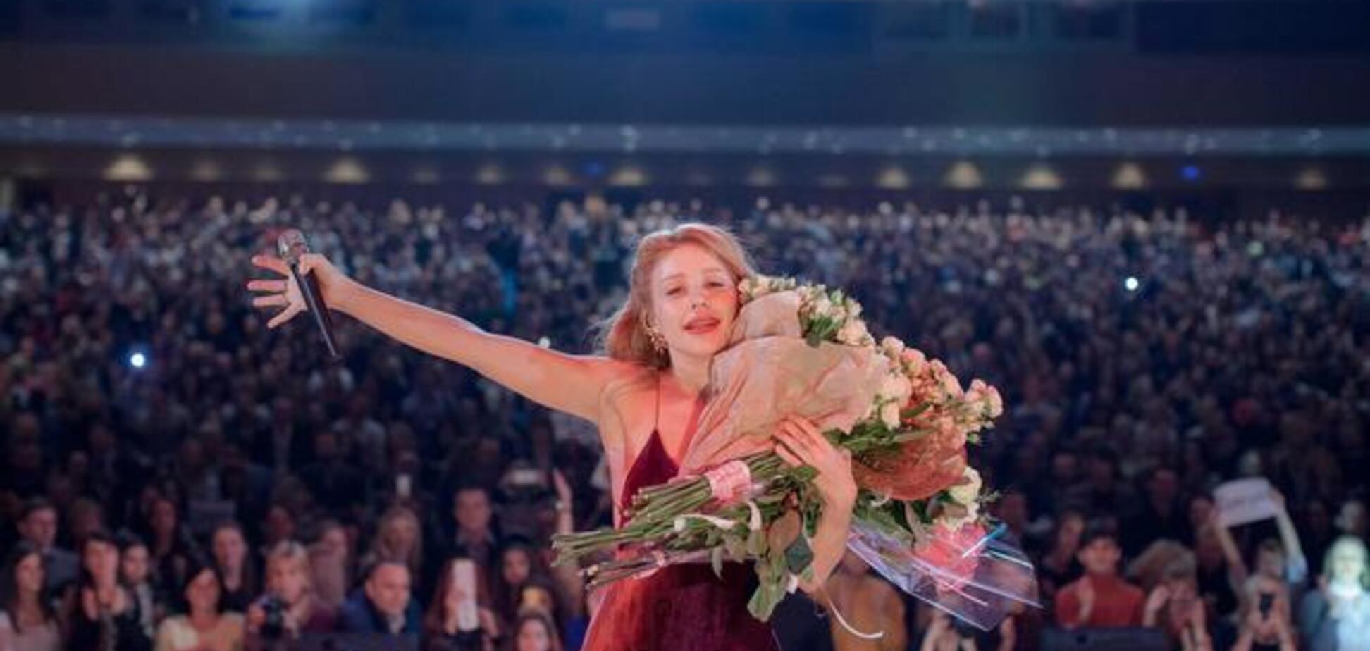 Тина Кароль едет в Крым с благотворительными концертами