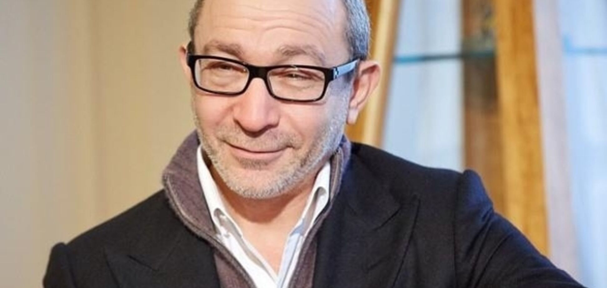 Геннадий Кернес показал подросшую внучку