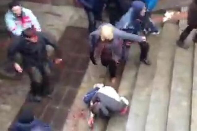 Дело медсестры, избивавшей ногами активистов, передали в суд