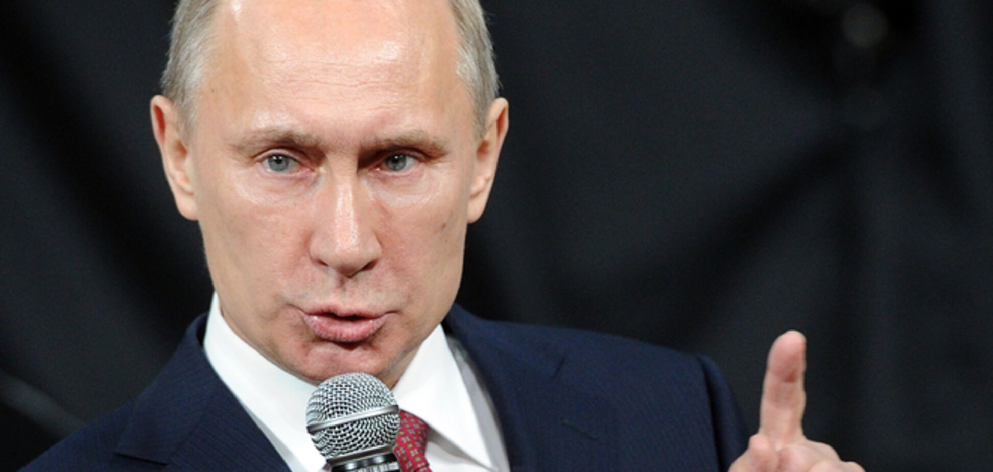 Путін зберіг право на використання військ за межами Росії