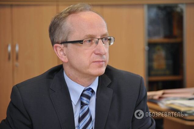 Посол ЕС пообещал украинцам безвизовый режим к 2015 году