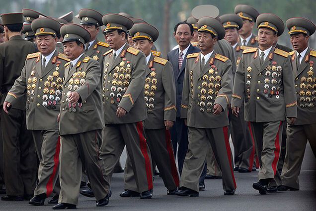 В КНДР військовий парад вперше транслювався в прямому ефірі