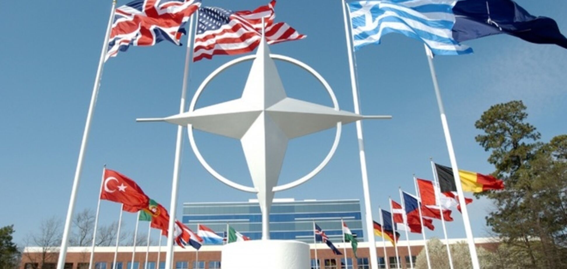 Москва увидела, как НАТО 'нагнетает напряженность' у границ РФ
